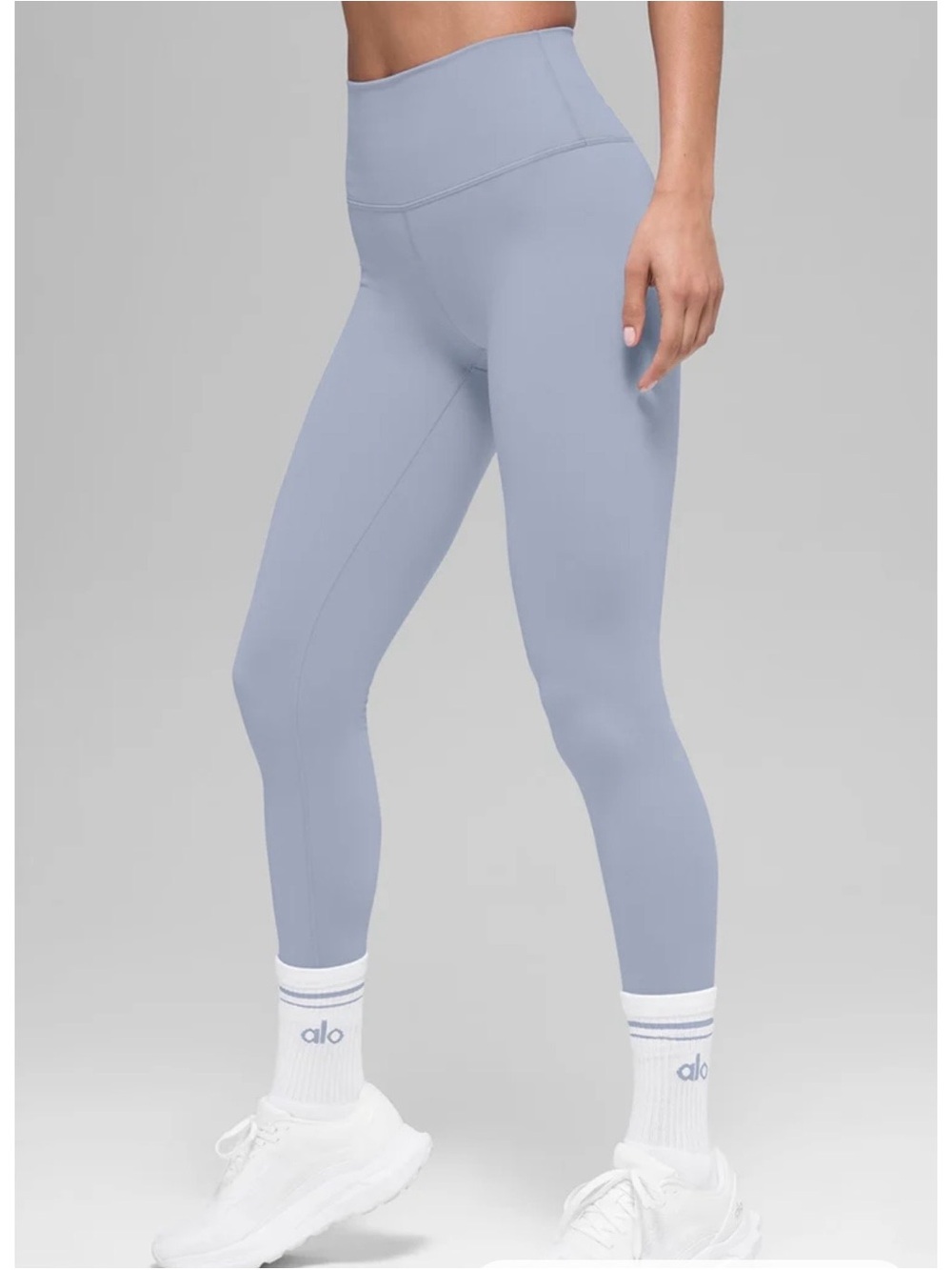 ALO airlift 7/8 leggings in light blue size M - Picture 5 of 5
